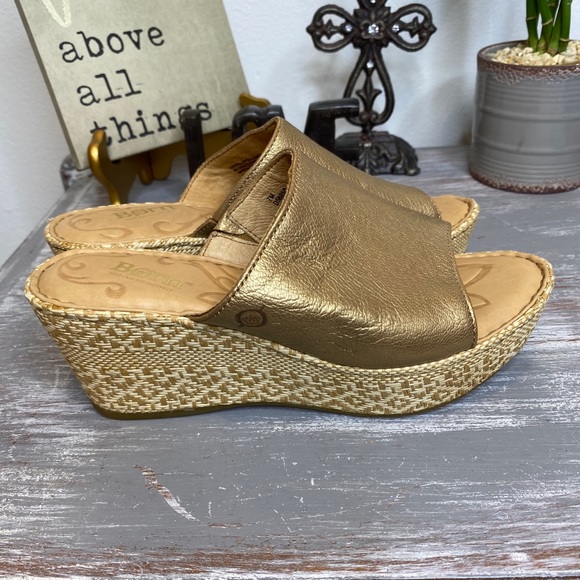 Born Tilda gold leather basket weave wedge heel sandals Size 7M - Picture 7 of 11
